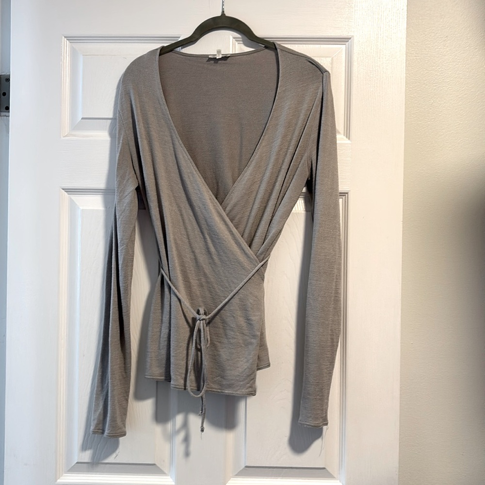 Wilfred wrap long sleeve top size large